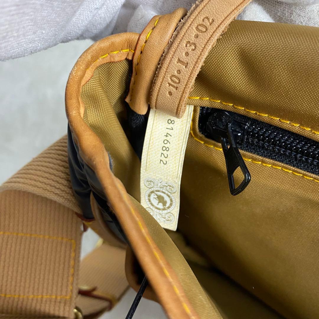 【美品☆人気】ハンティングワールド バチュークロス ショルダーバッグ ネイビー