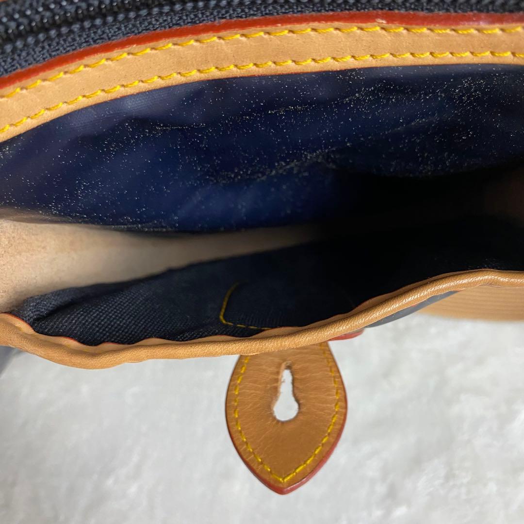 【美品☆人気】ハンティングワールド バチュークロス ショルダーバッグ ネイビー