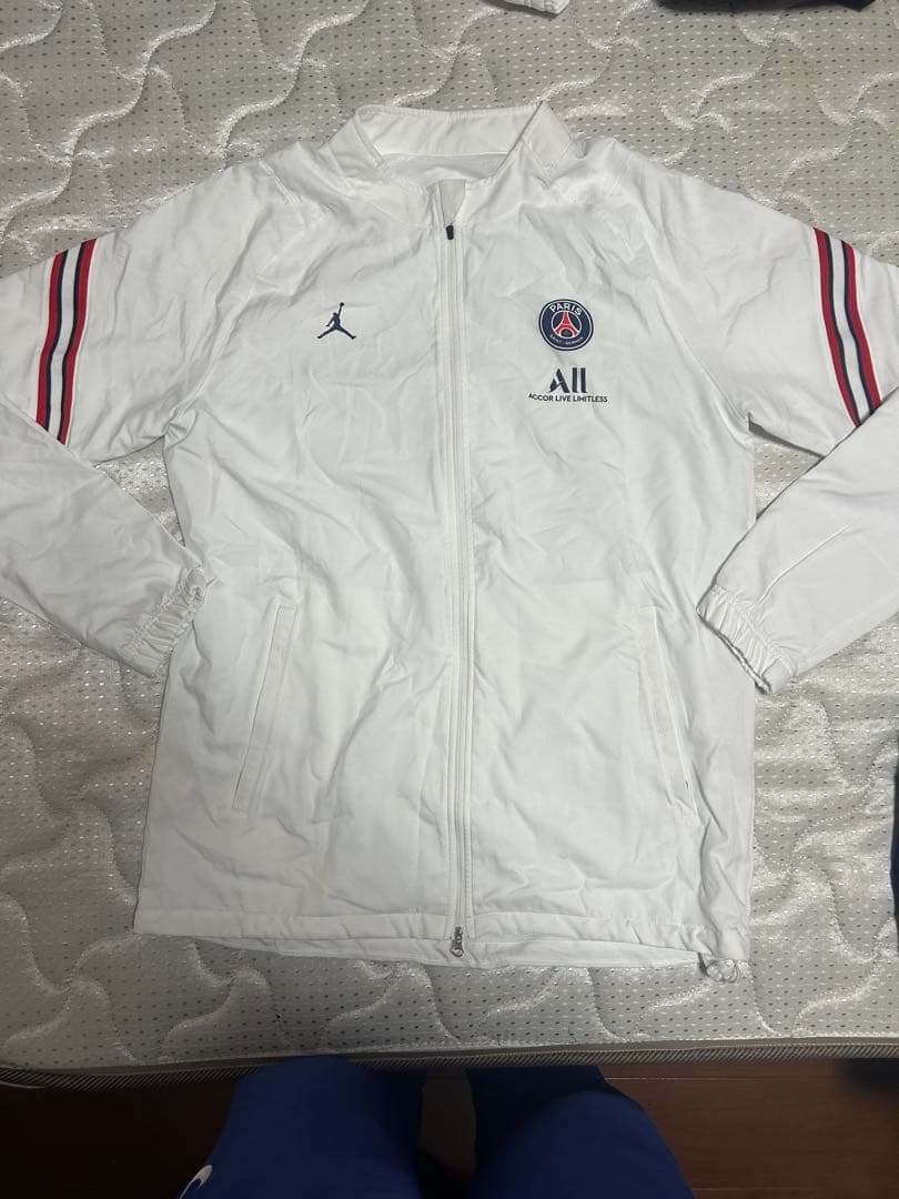 美品　Jordan パリ・サンジェルマン ジャケット・パンツセット