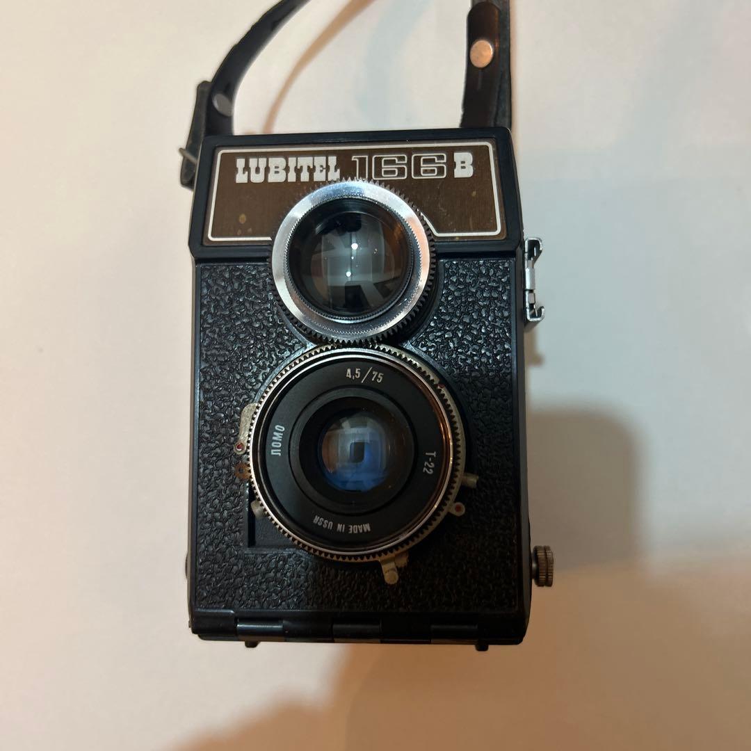 ロシア製の二眼レフカメラ「LUBITEL 166B（ルビテル166B）」
