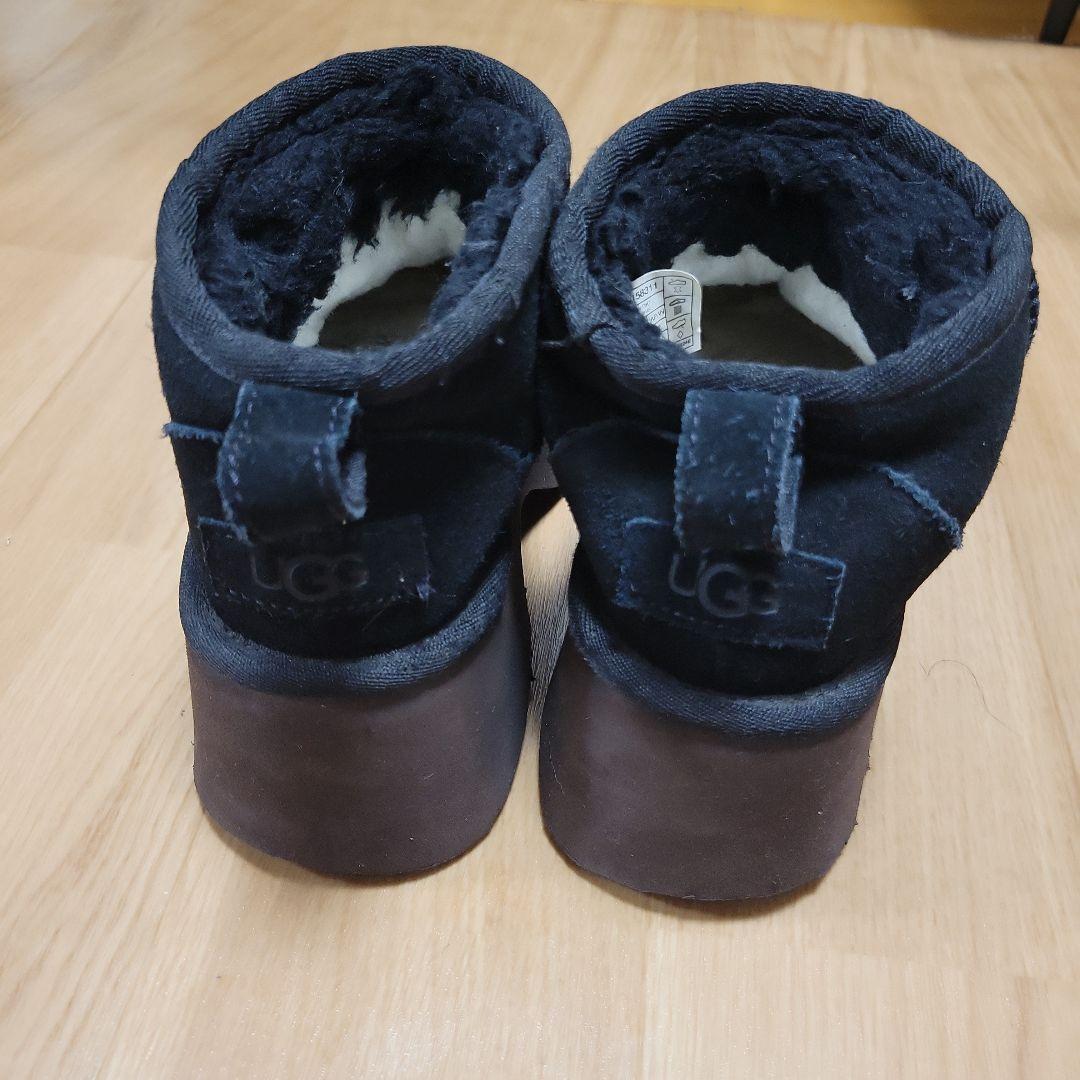 UGG 厚底Classic Ultra Mini New Heights