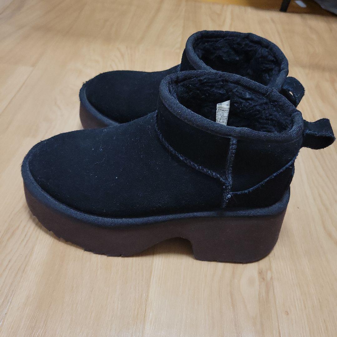 UGG 厚底Classic Ultra Mini New Heights