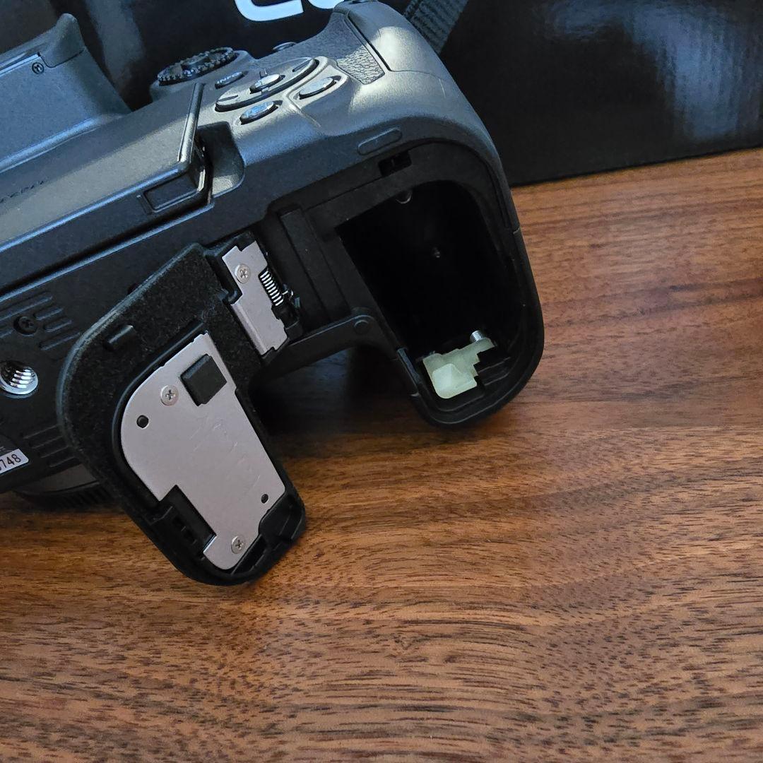 【期間限定値下げ中】Canon ミラーレス一眼 カメラ レンズ まとめ売り