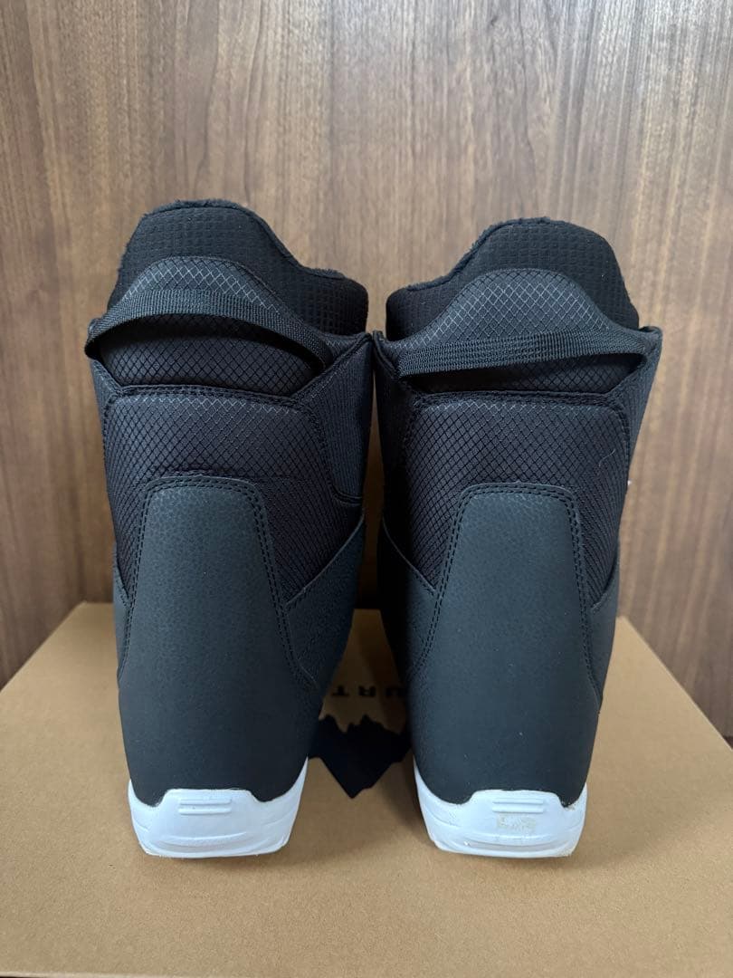 Burton スモールズBOA スノーボードブーツ 24cm