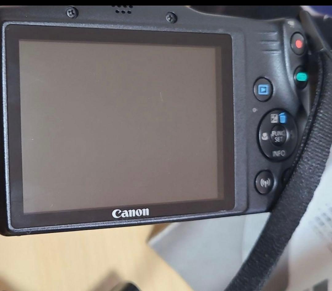 Canon PowerShot SX420 IS 本体と付属品