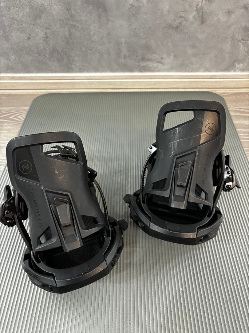 ナイデッカースーパーマチックMサイズ