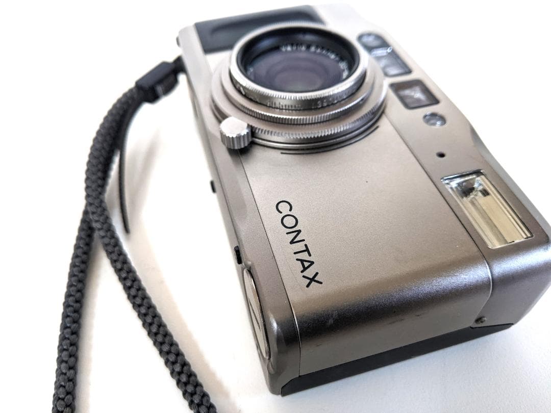 CONTAX TVS 初代　コンパクトフィルムカメラ