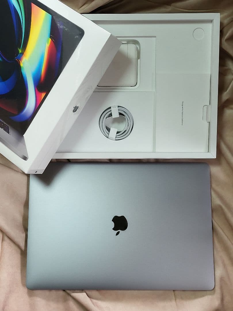 ★美品★ MacBookPro 16 2019 16GB 1TB