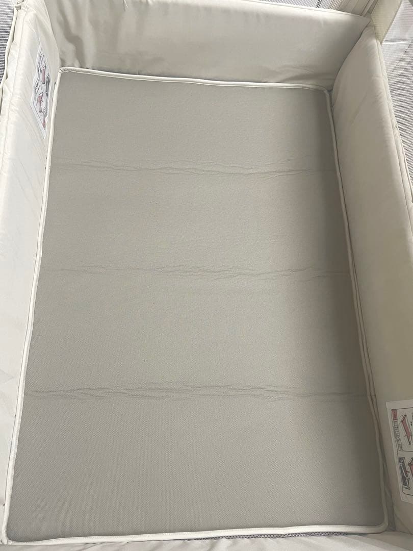 【美品】アップリカ ココネル エアープラス AB ホワイトベージュ