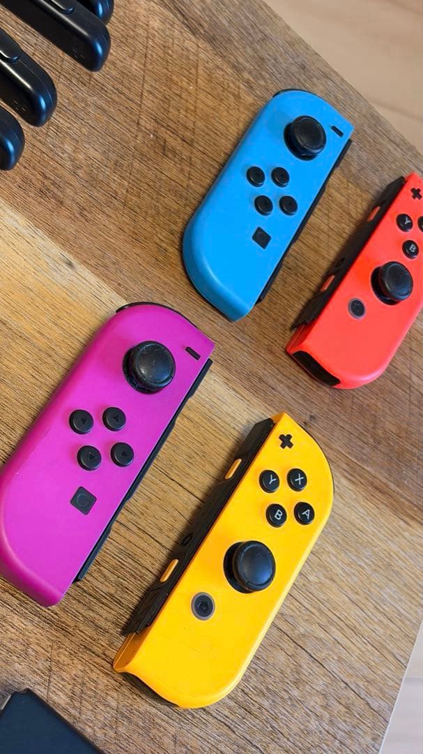 Nintendo Switch 本体とアクセサリーセット