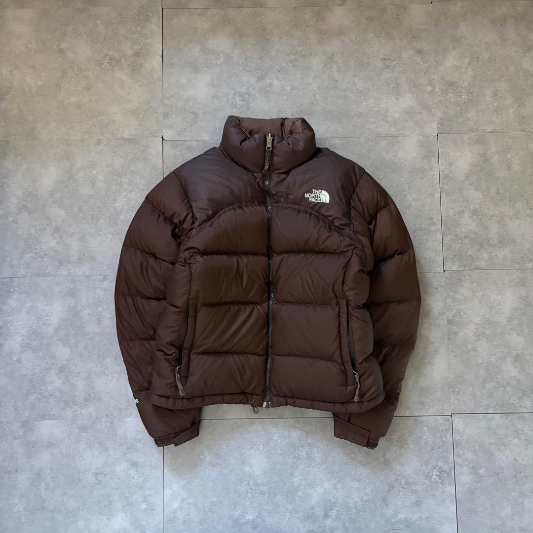 【超希少モデル！】美品！ケンダル・ジェ ンナー着用 ヌプシ ブラウン 茶色　s