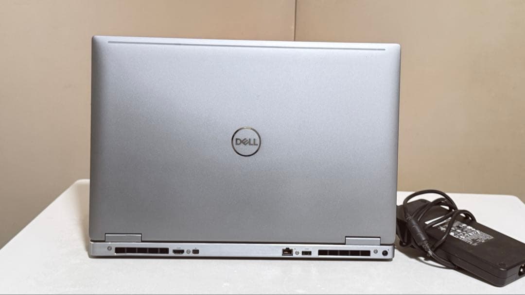 t*a様 dell precision 7740 Xeon E-2286M RT