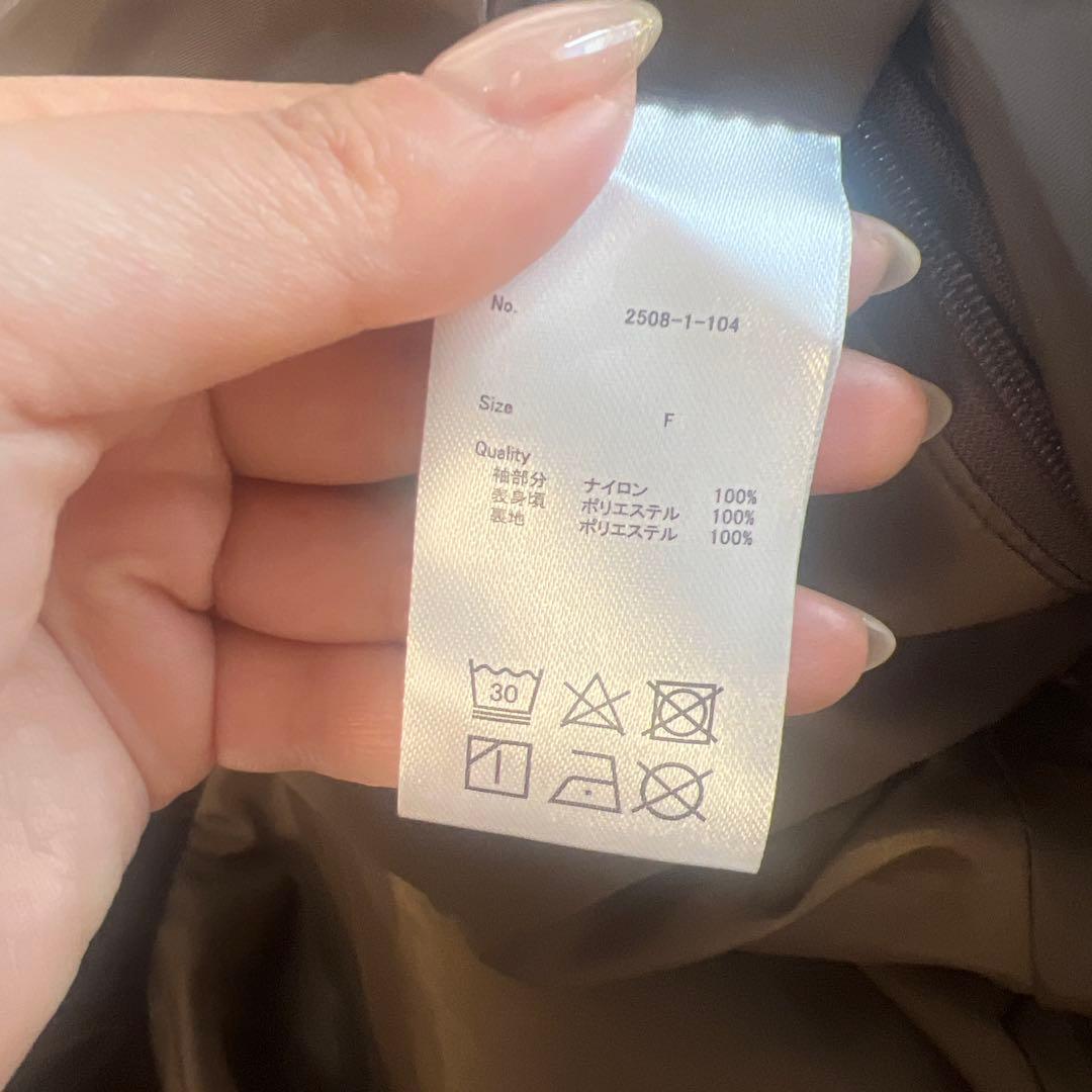 poláura ベロアビスチェバルーントップス