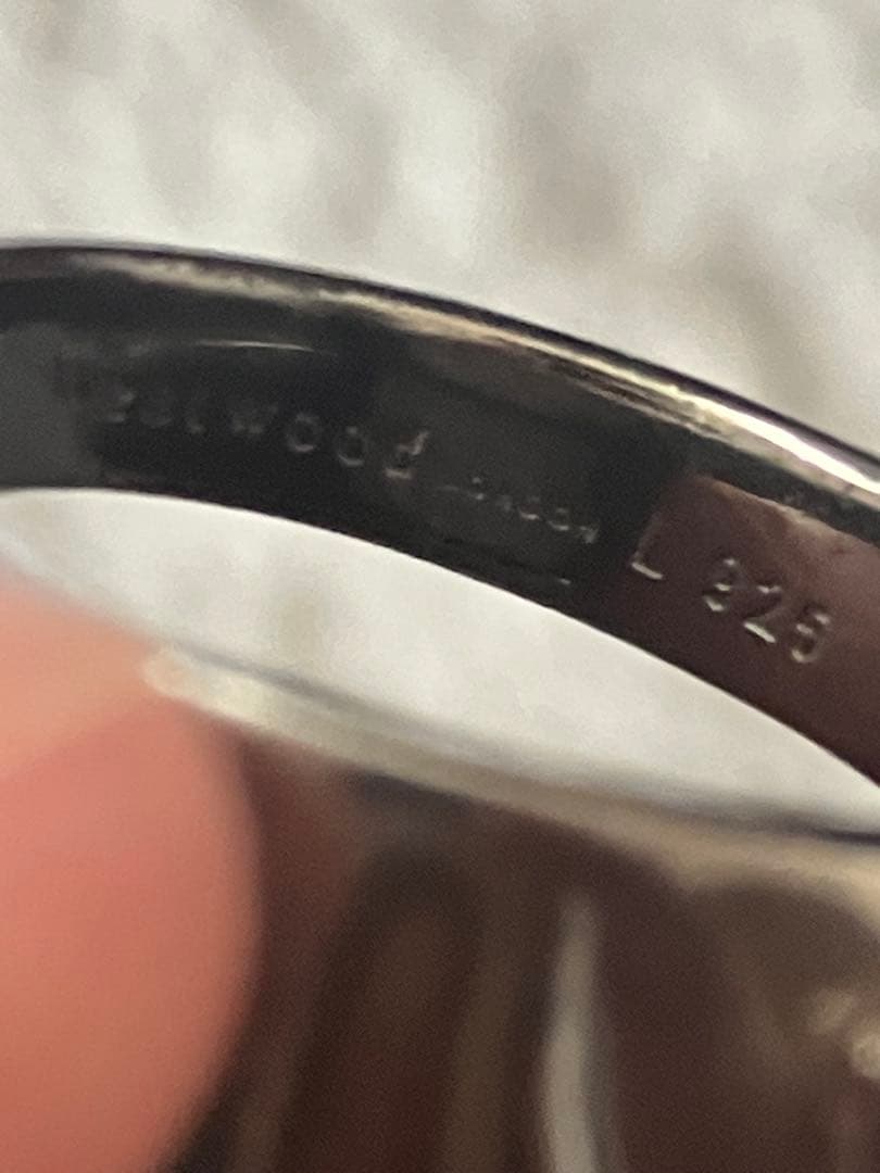 【さん】Vivienne Westwood アーマーリング　Lサイズ