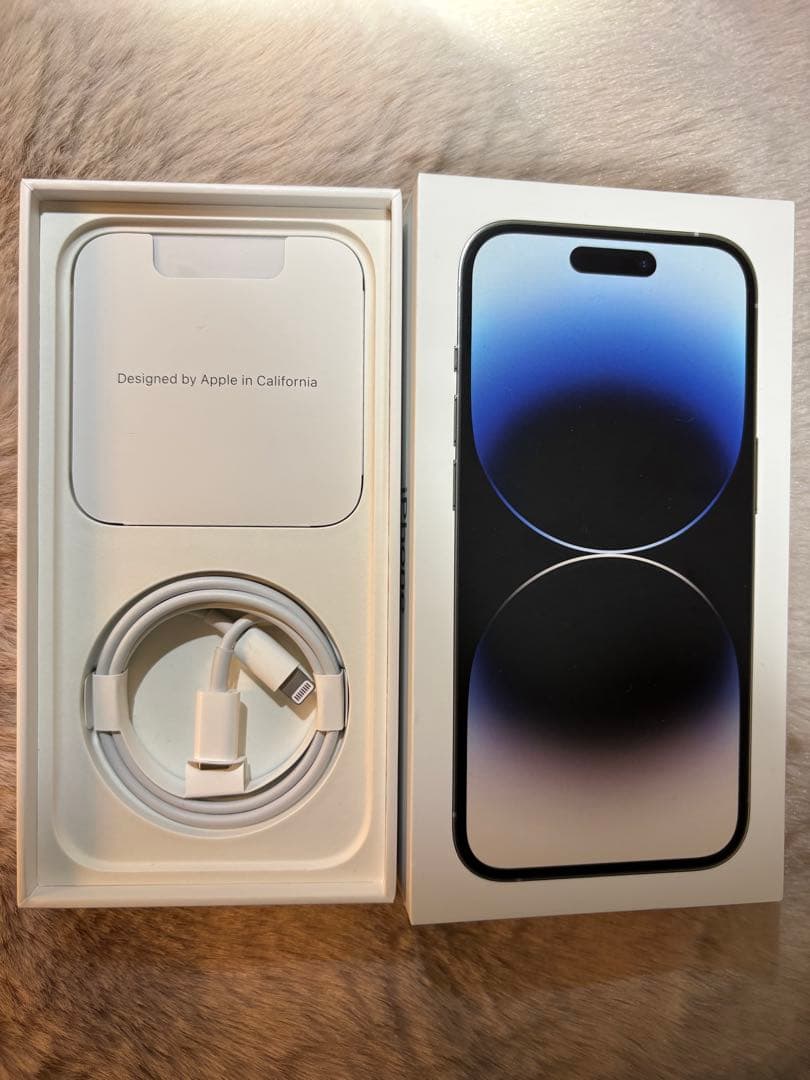 iPhone14Pro シルバー 本体【カメラレンズに傷あり】