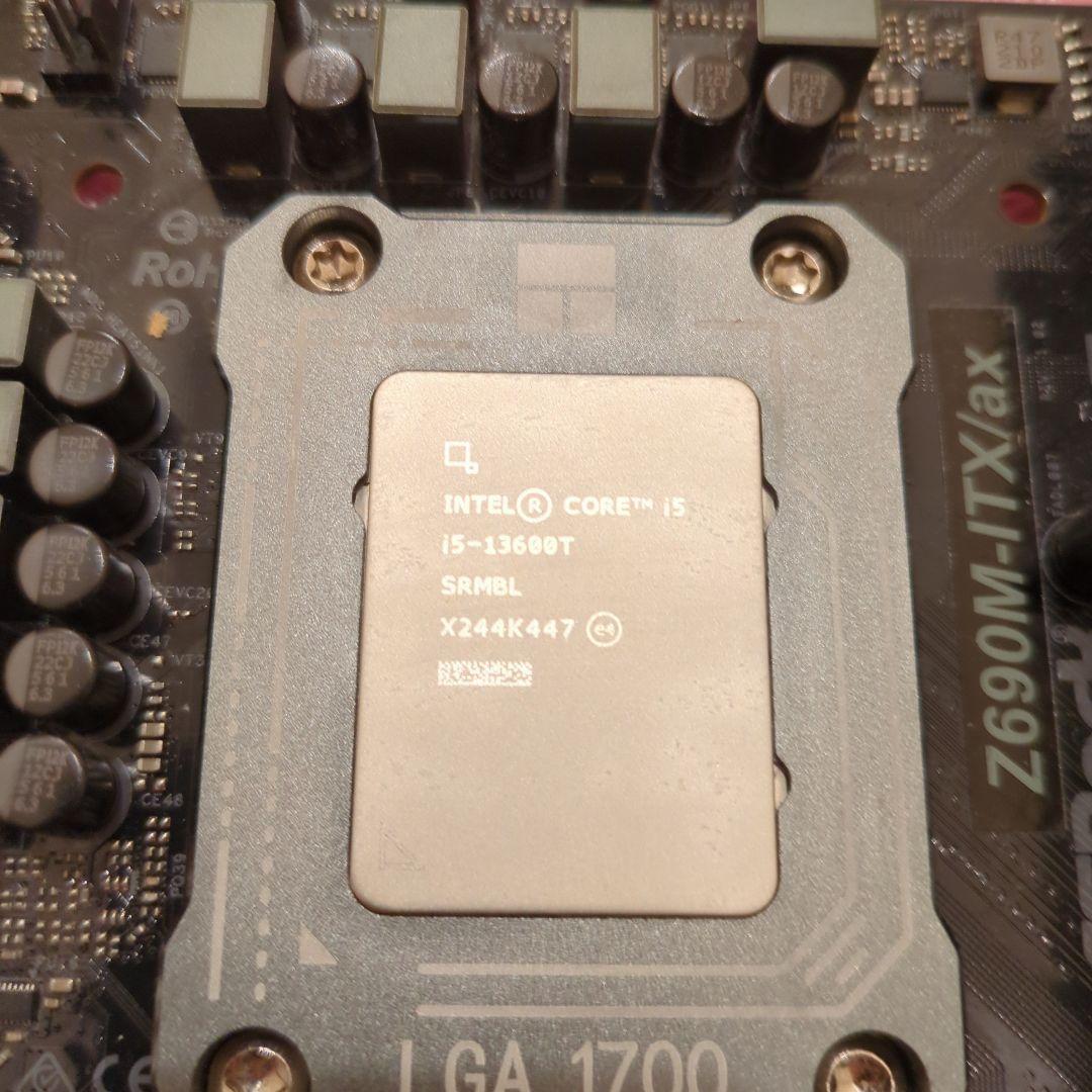 ASRock Z690M-ITX/ax 13600t メモリ32gb セット