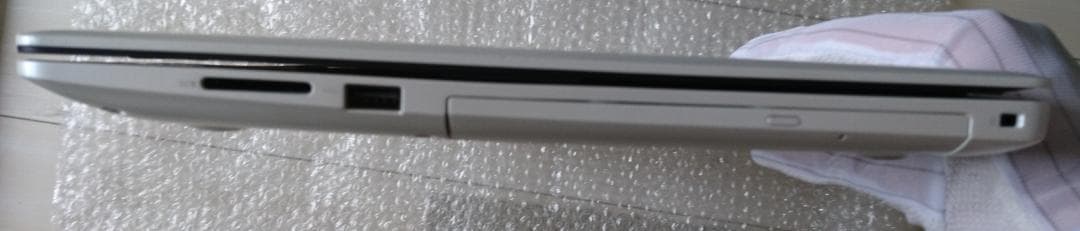 Win11 Dell 15インチ i3 メモリ8G 高速SSD 256GB