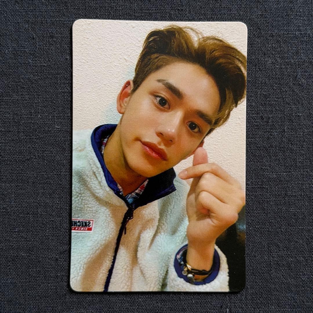 WayV 威神V ルーカス take over the moon