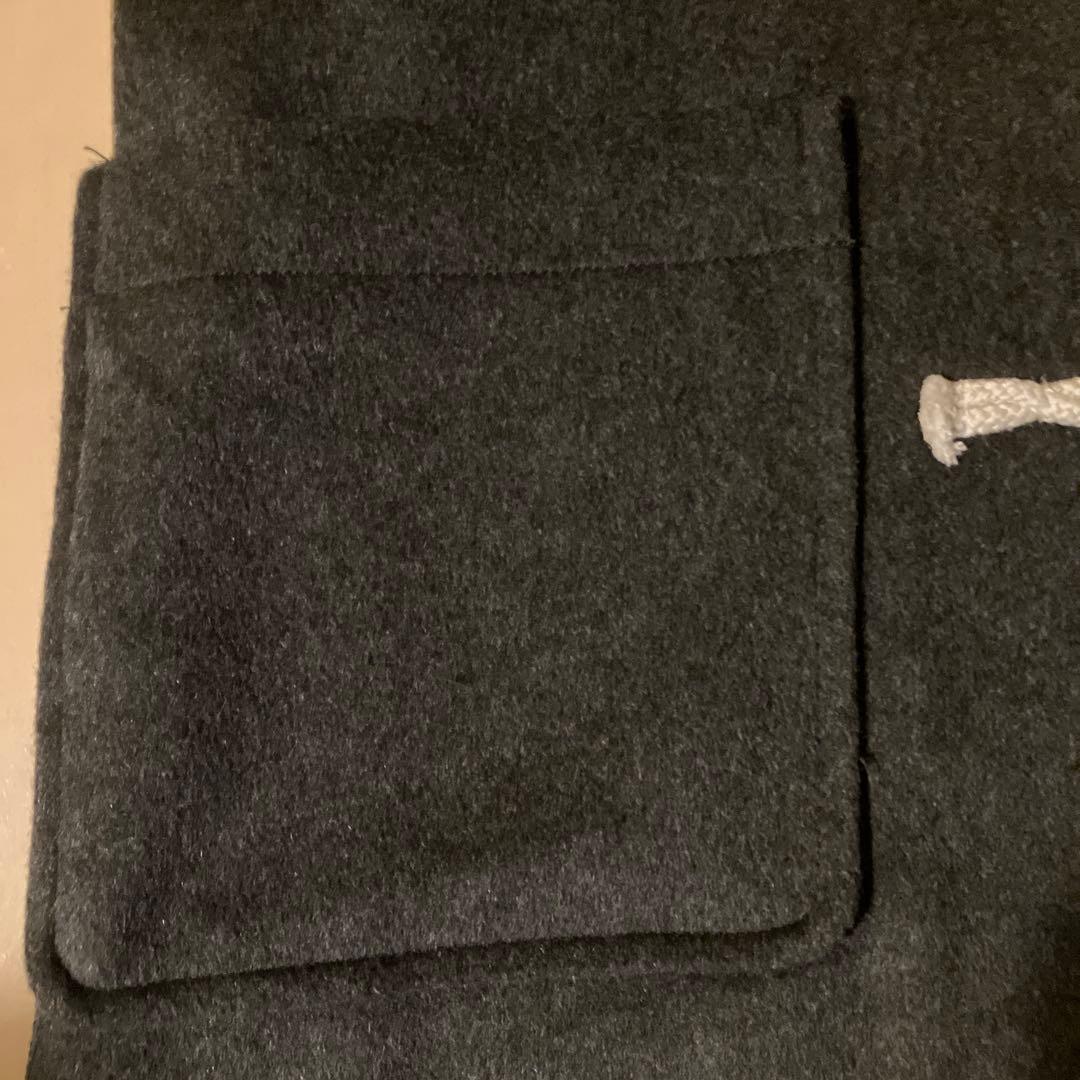 Midi Umi グレーのダッフルコート　レディース