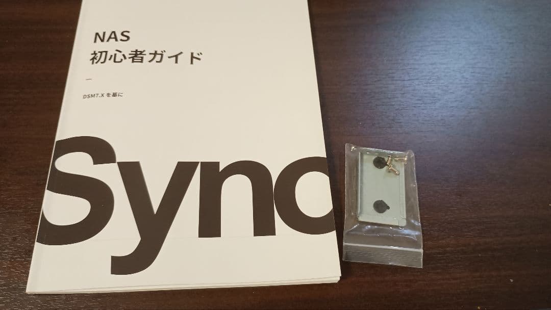 Synology NAS 2ベイ DS223j ガイドブック付 HDD4TB3台