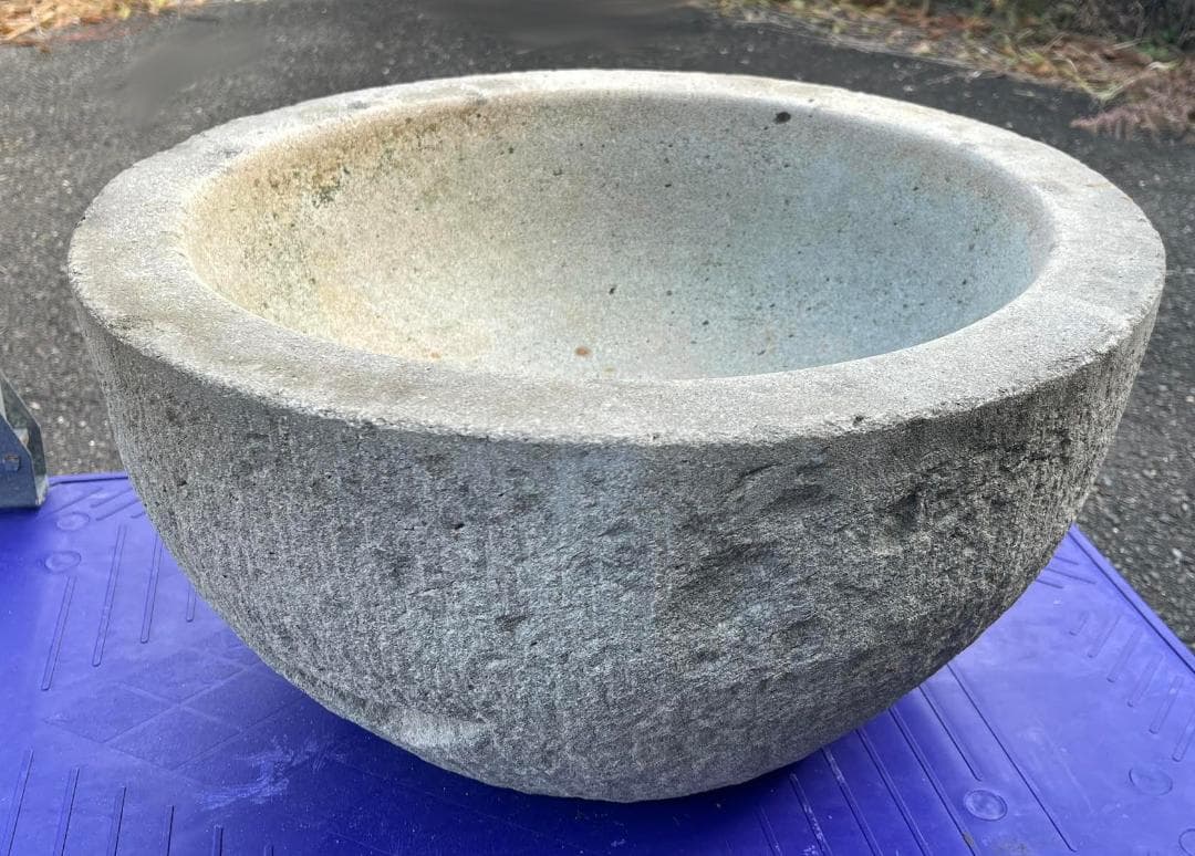 石臼　杵　きね 餅つき 庭石 めだか鉢