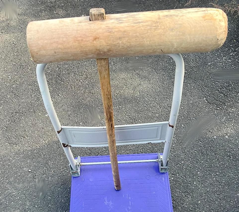 石臼　杵　きね 餅つき 庭石 めだか鉢