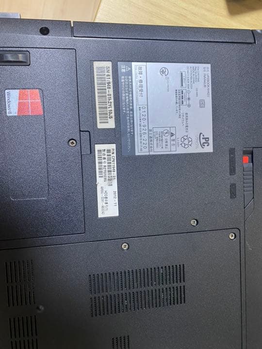 富士通　ノートパソコン