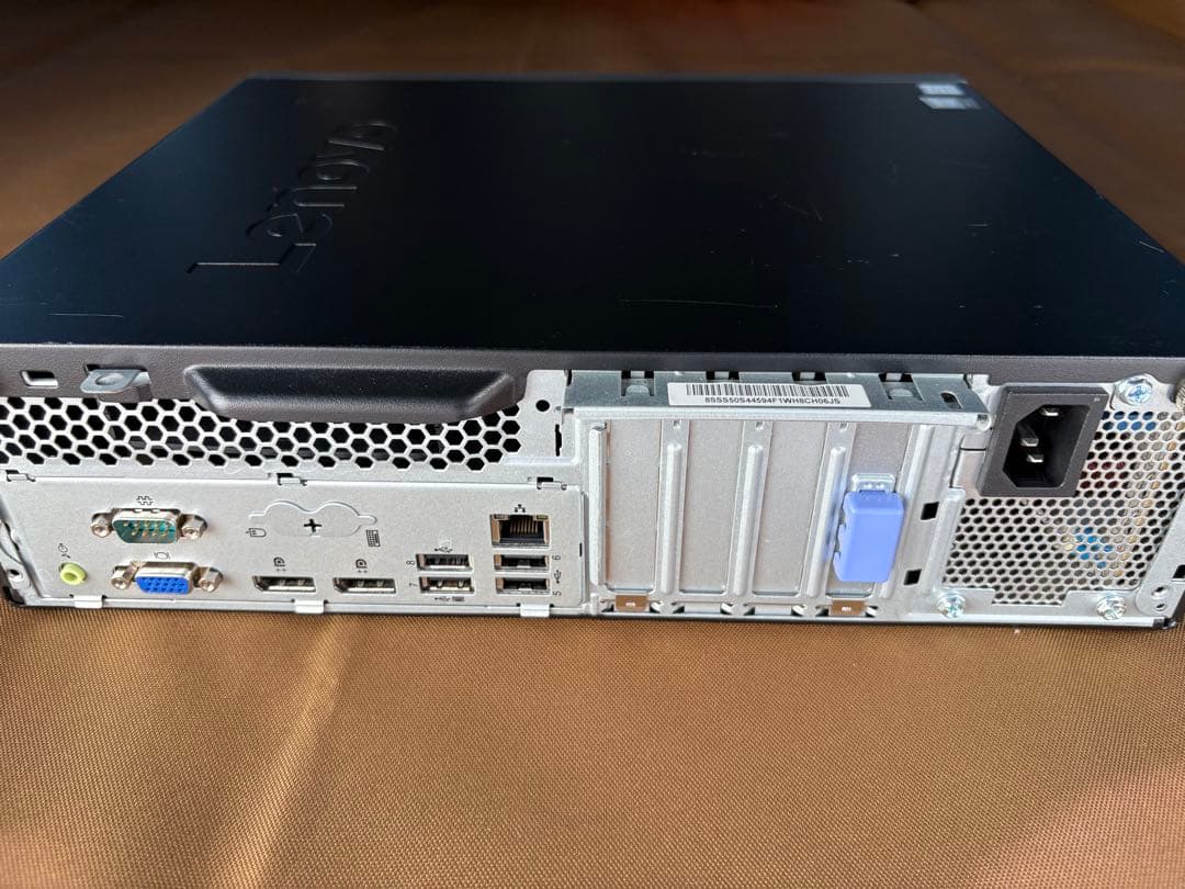 ThinkCentre 第8世代i5 メモリ16GB SSD500GB