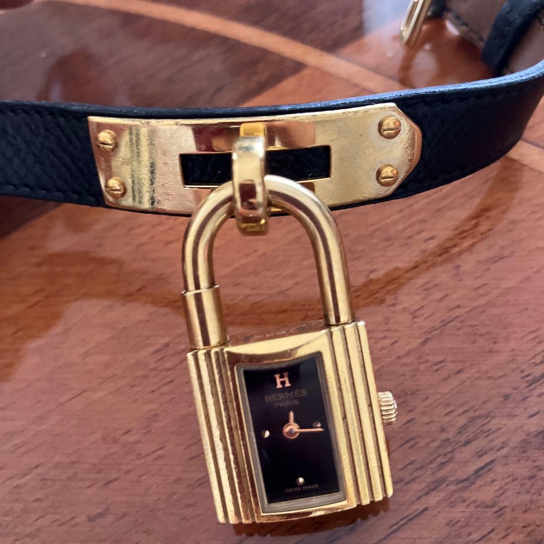menu です♪HERMES エルメス ケリーウォッチ　ブラック