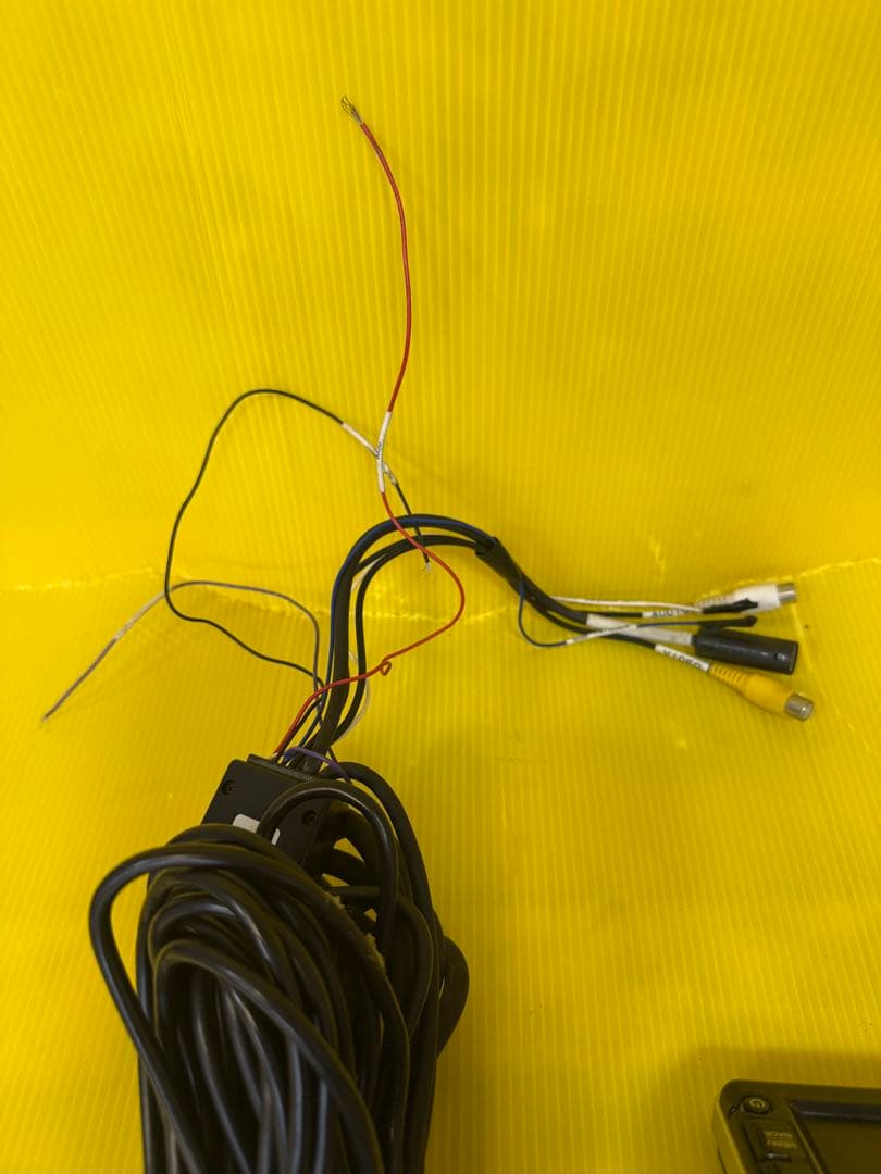 ClarionバックアップモニターCJ-7600A とカメラCC-6100A-A