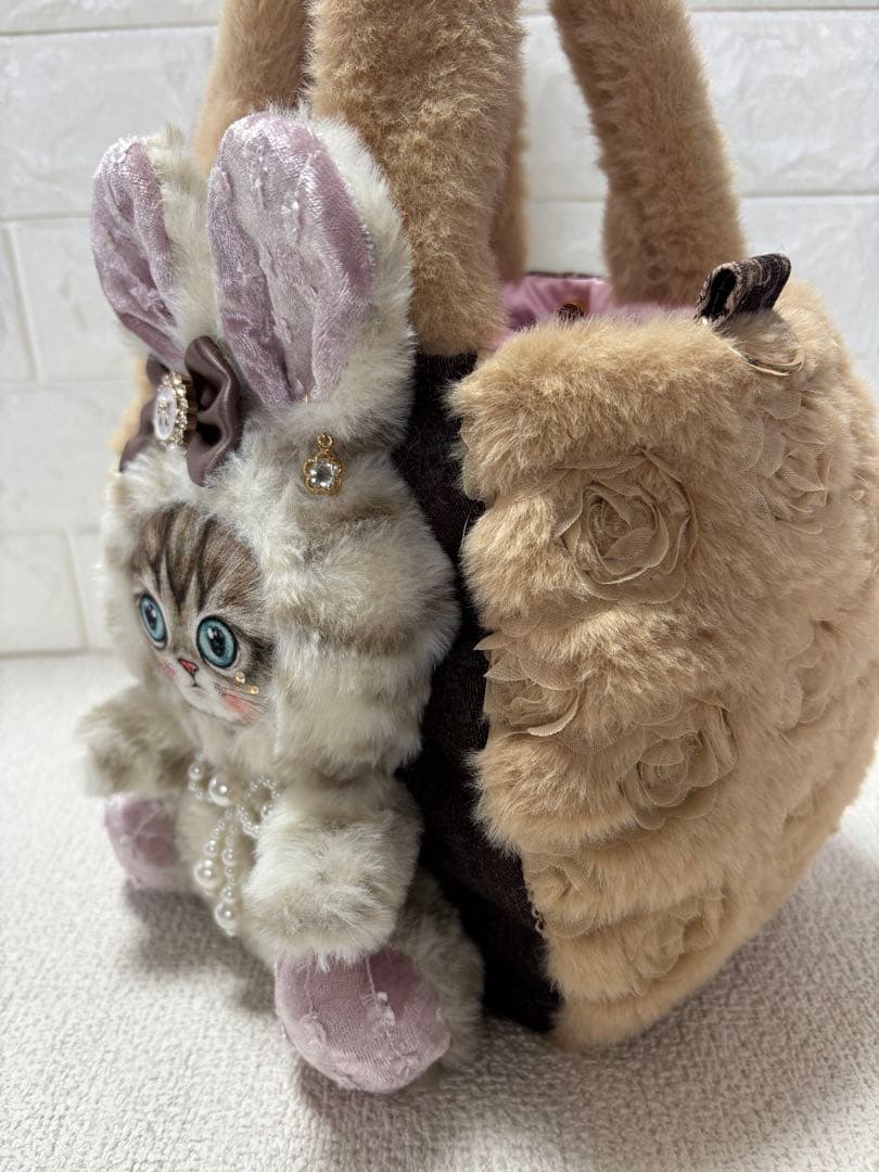 ゆ*ら様 コヤンイサムチョン　ファーバッグ　ベージュ　うさちゃん