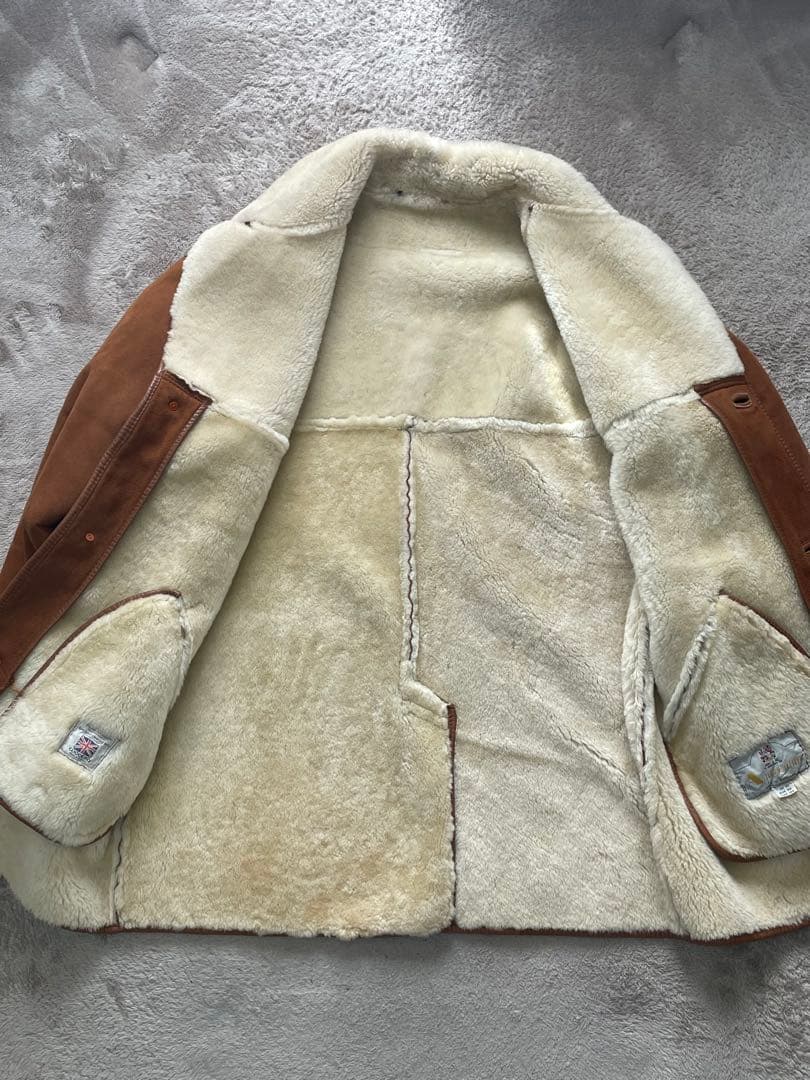 アクアスキュータムAquascutum ムートン コート 羊革 ラムレザー 茶