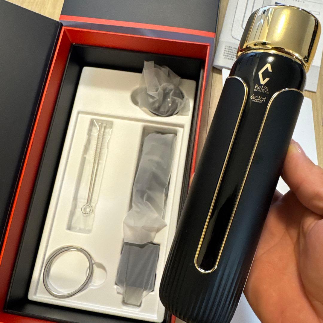 リアボーテ　エクラボーテ　美顔器　éclat ブラック/ゴールド　動作確認済み