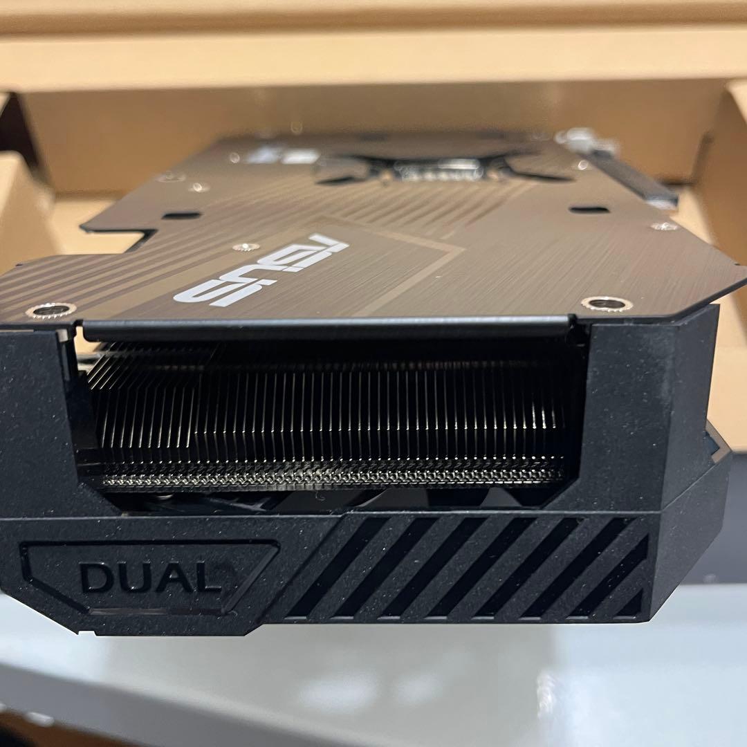 ASUS AMD Radeon RX6600 グラフィックボード動作未確認