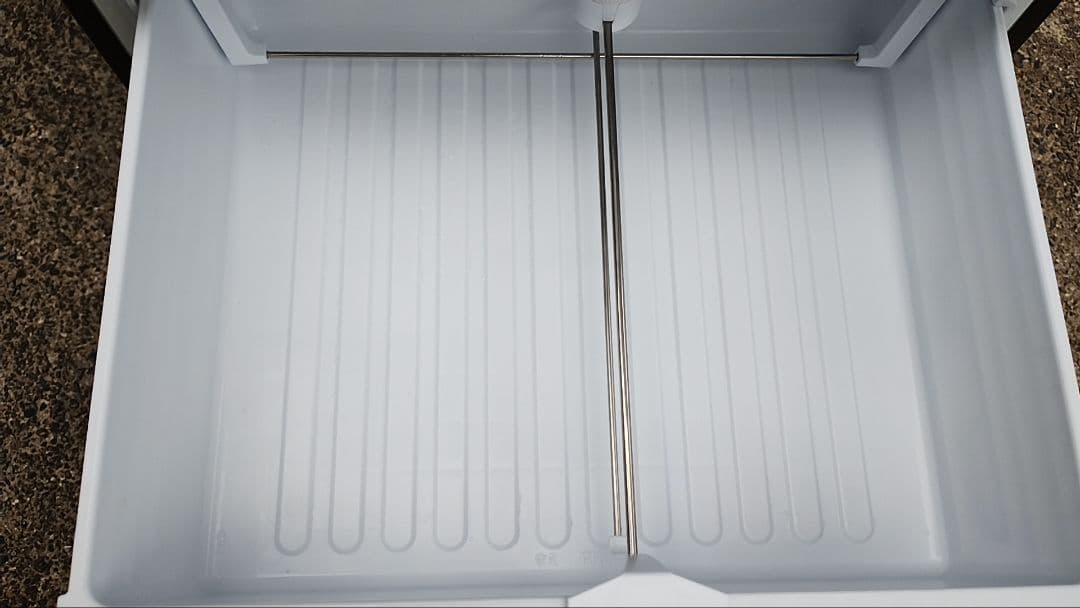 近隣地域無料配送★美品★自動製氷機能付きプラズマクラスター搭載4ドア大容量冷蔵庫