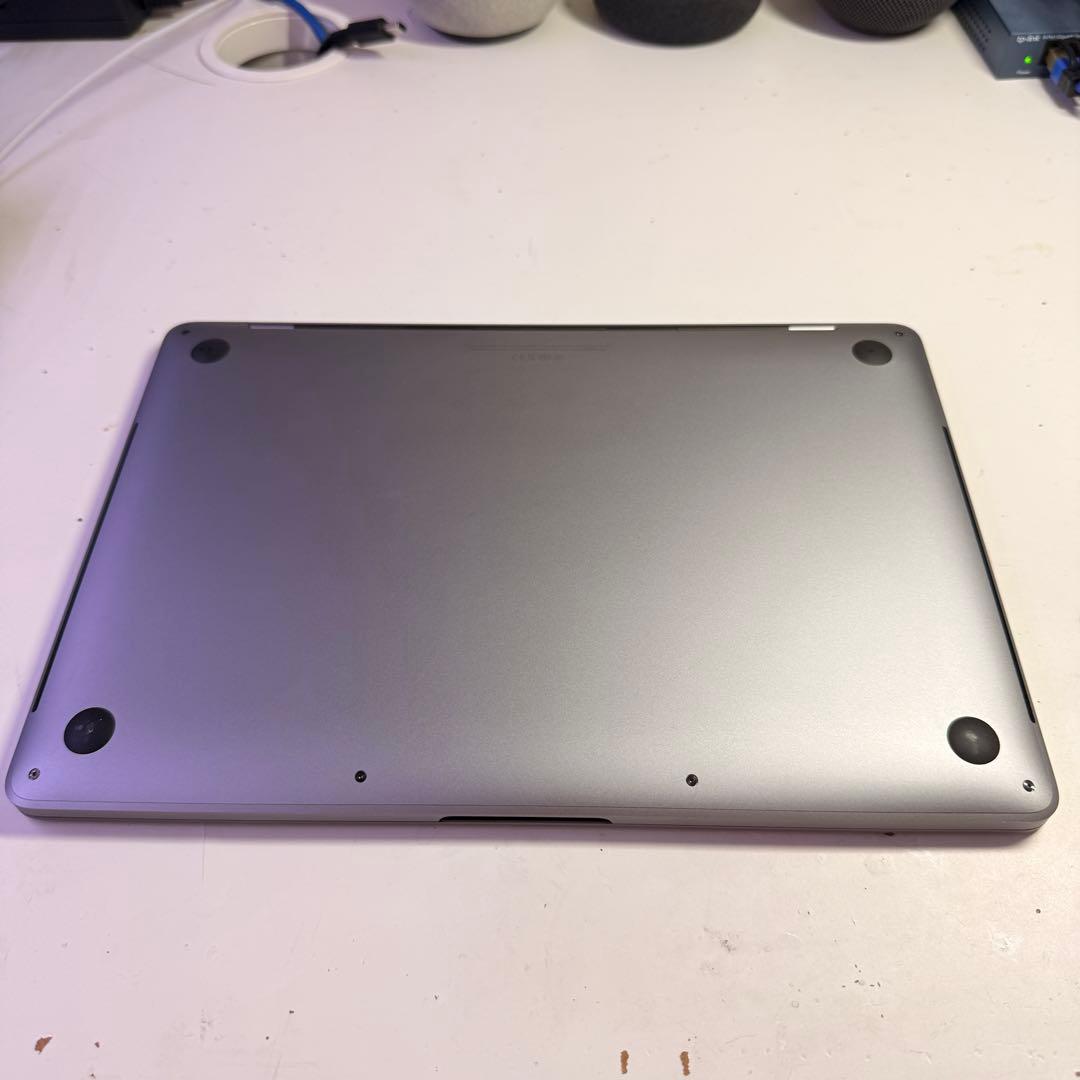 MacBookPro 2020 i7 メモリ32GB ストレージ512GB