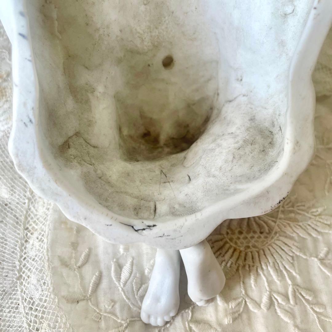 【大きめ】花輪を被った天使の聖水盤　フランスアンティーク　ベネチエ　エンジェル