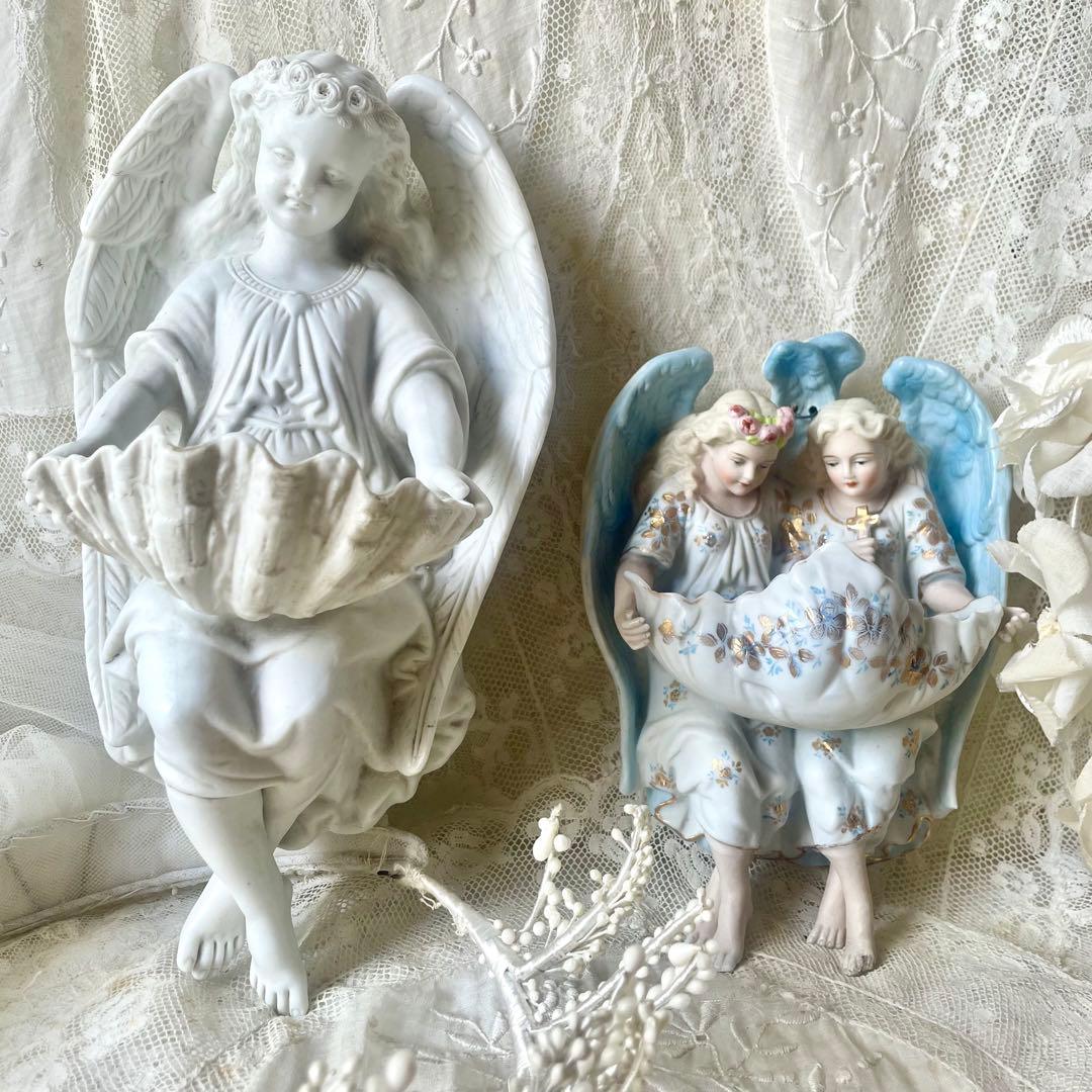 【大きめ】花輪を被った天使の聖水盤　フランスアンティーク　ベネチエ　エンジェル