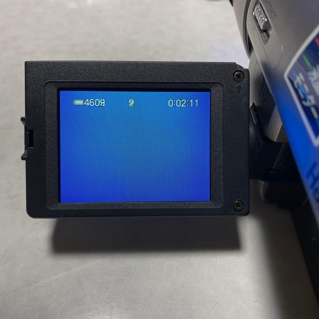 SONY VideoHi8Handycam CCD-TRV80 ②