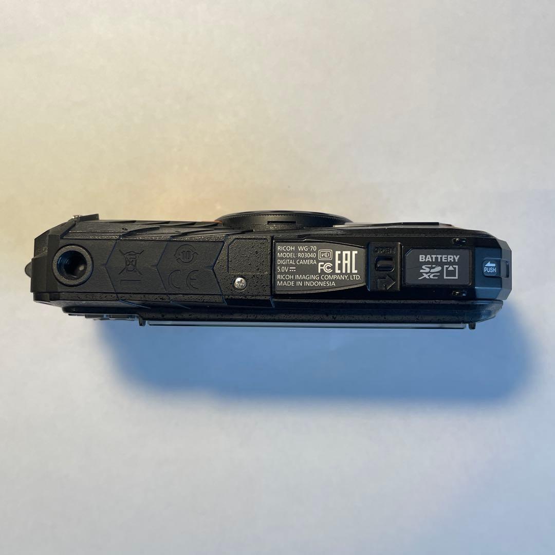 【保証残あり付属品完備】RICOH WG-70 オレンジ 本格防水耐衝撃デジカメ