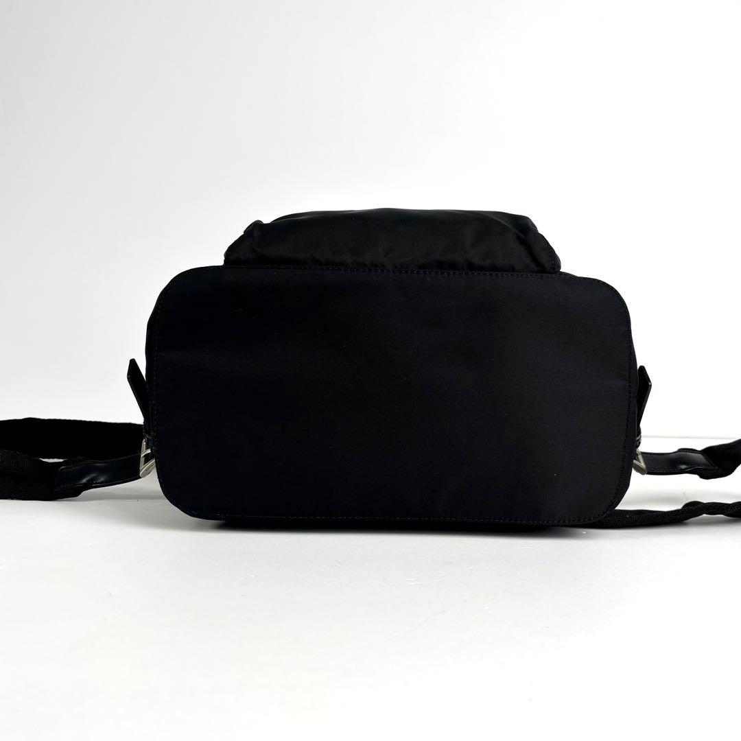 ほぼ未使用 PRADA プラダ リュック バックパック ナイロン レザー