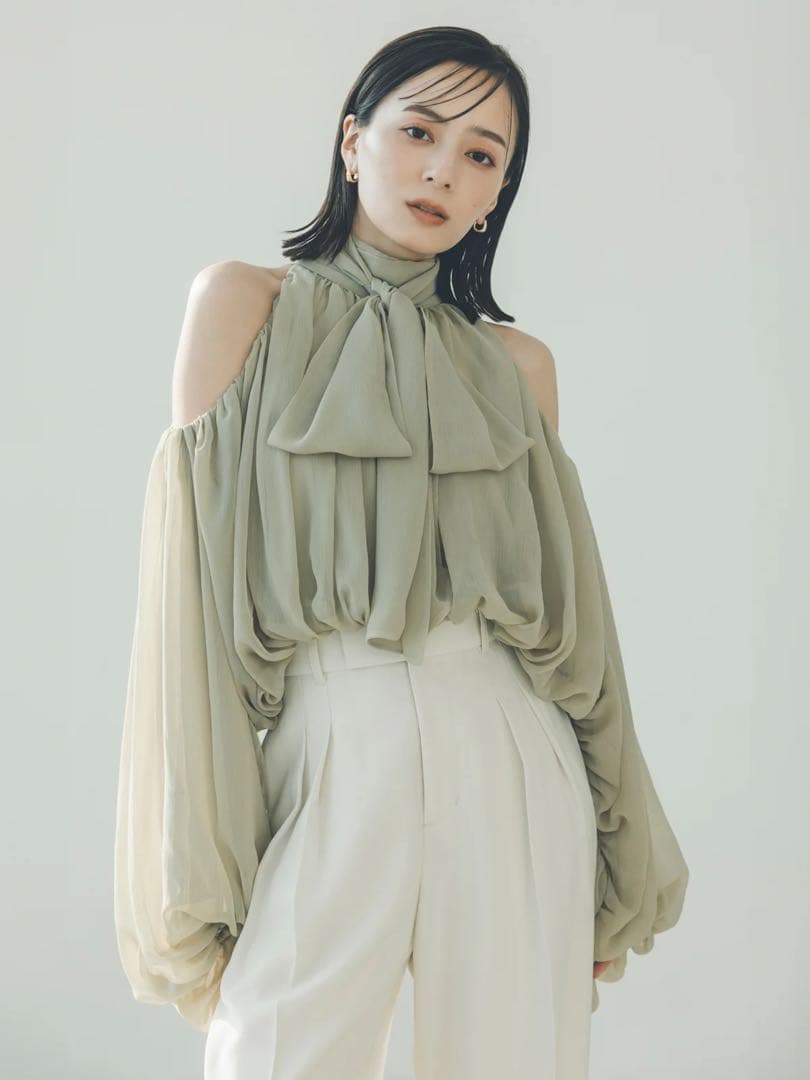 【美品】シフォンボリュームブラウス セージグリーン アニュアンス