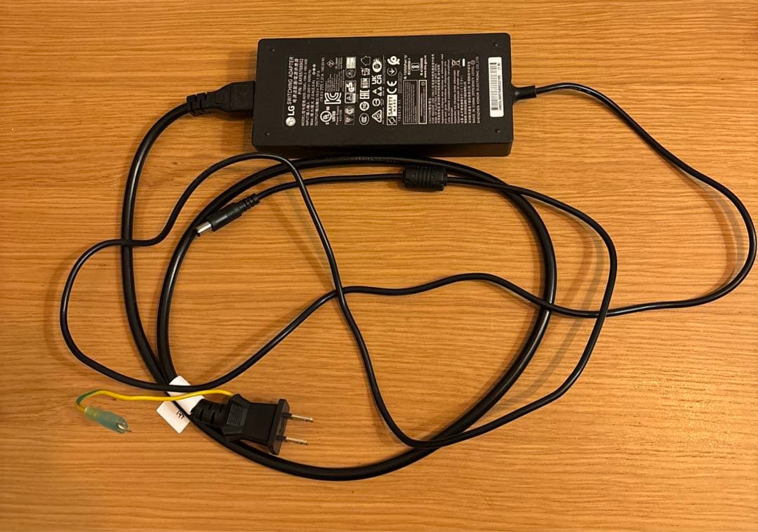 LG フレームレス モニター ディスプレイ 24QP750-B 23.8インチ