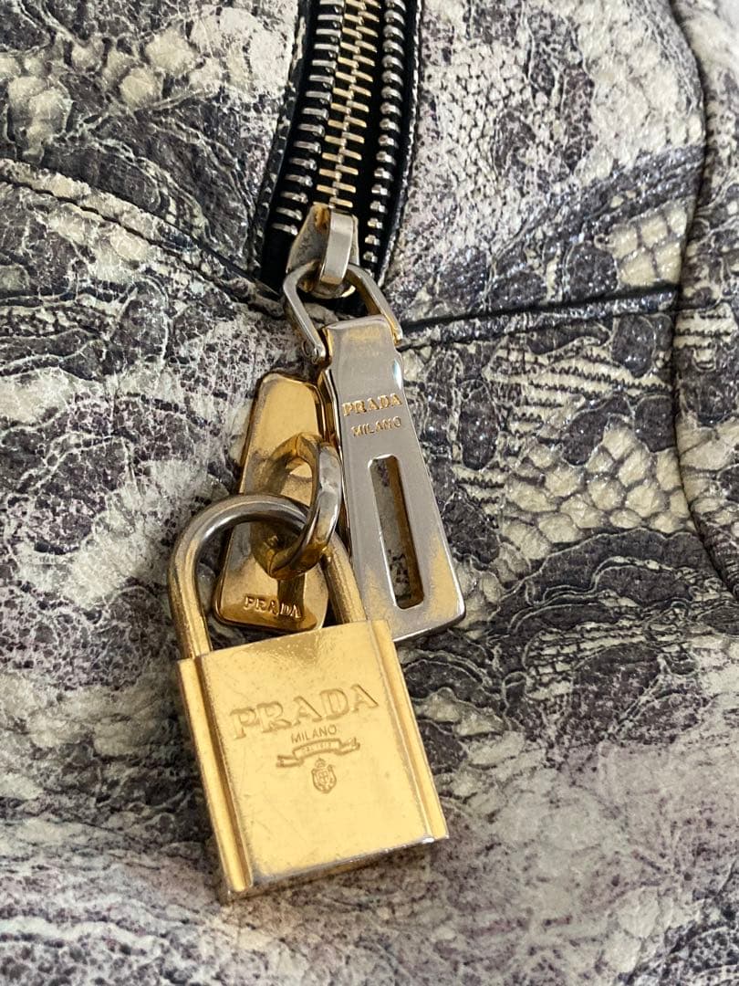 PRADA プラダ　ミニボストンバッグ