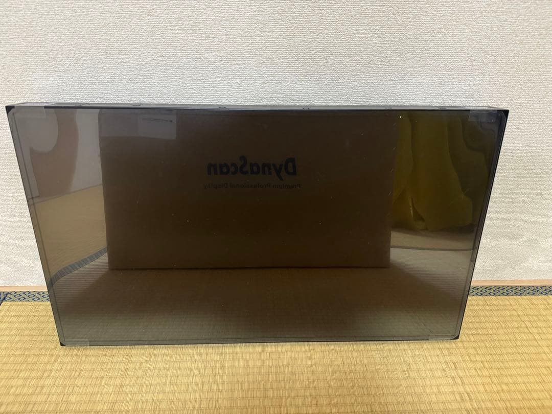 Dynascan ディスプレイ　DS323LT4 超高性能デジタルサイネージ