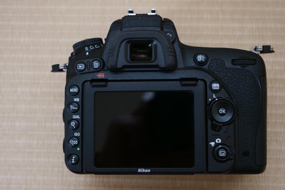 ニコン　D750　超美品　シャッター回数2,555回　元箱付き