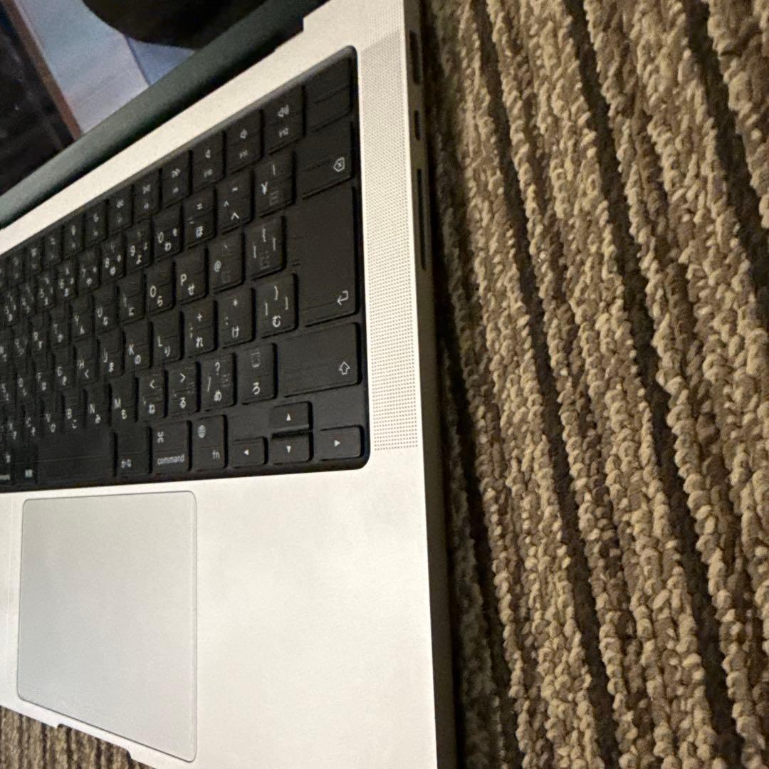 【美品】MacBook Pro 14インチ M1 16GBメモリ 512GB