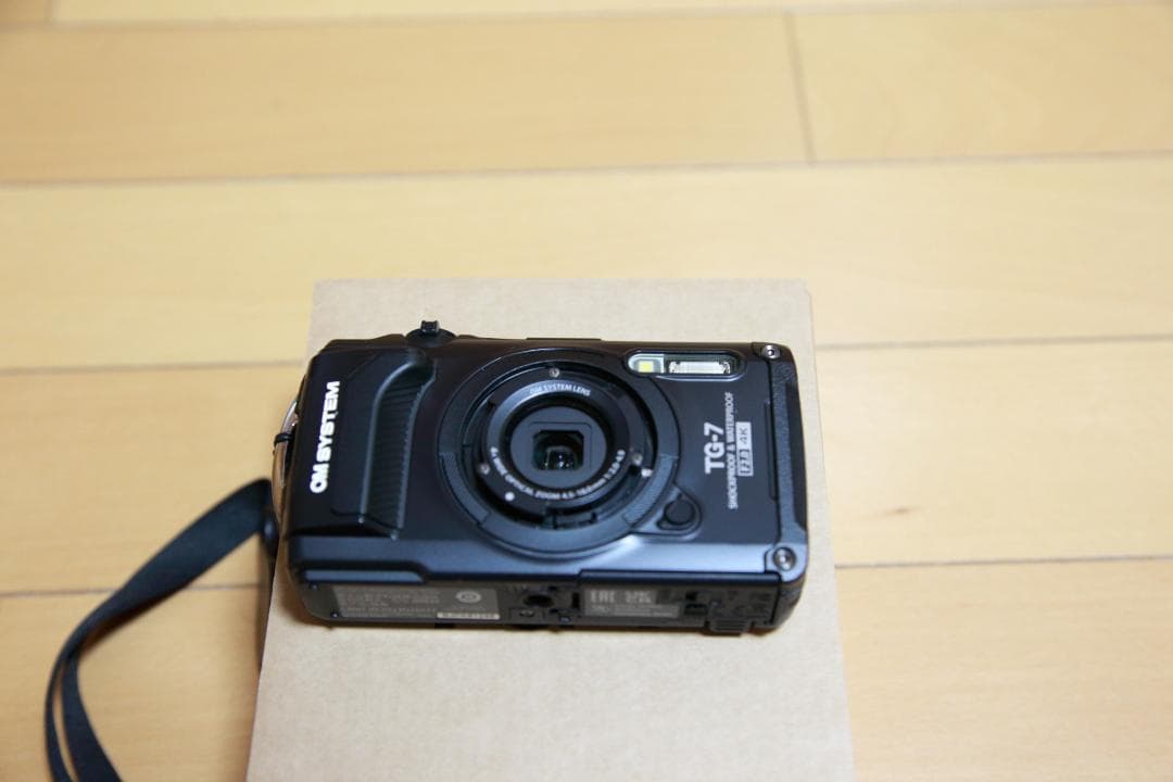 Olympus OM SYSTEM Tough TG-7 オマケ数点