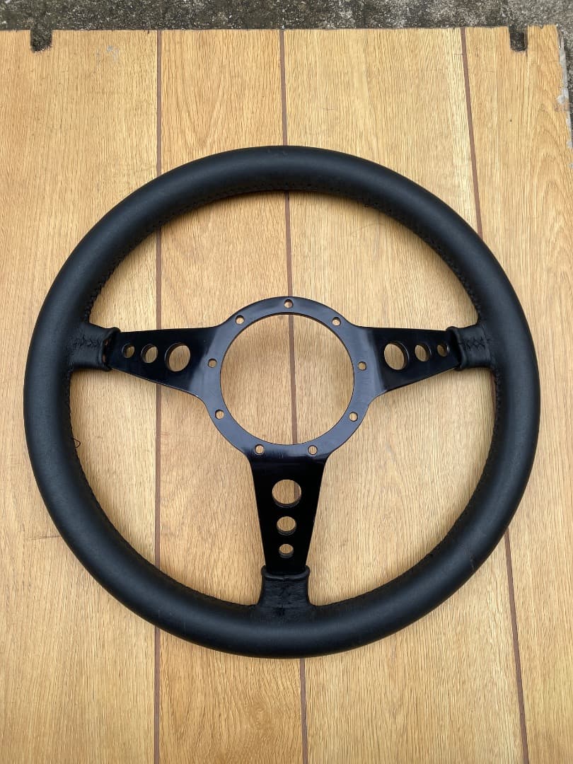 ハンドル　ミニクーパー　モトリタ製