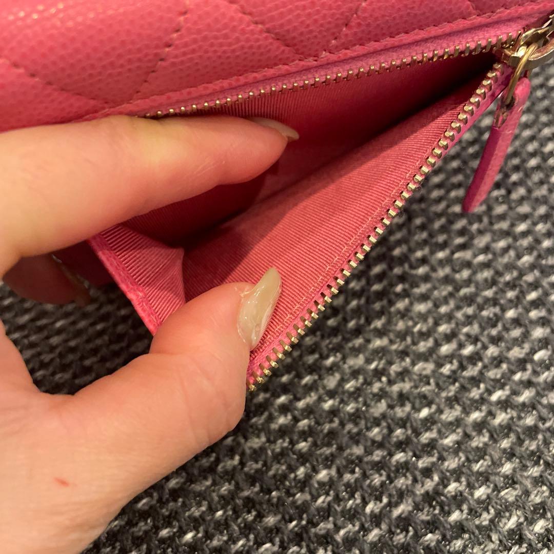 CHANEL ピンク キャビアスキン三つ折り財布